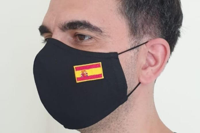 mascarilla bandera españa dubai vivir