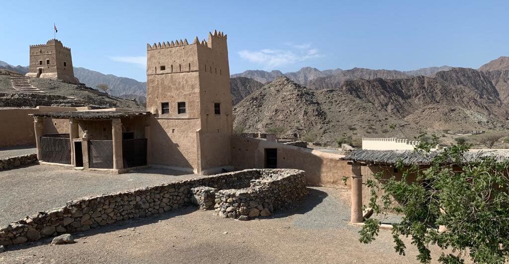 Castillo de Al Hayl vivir en dubai