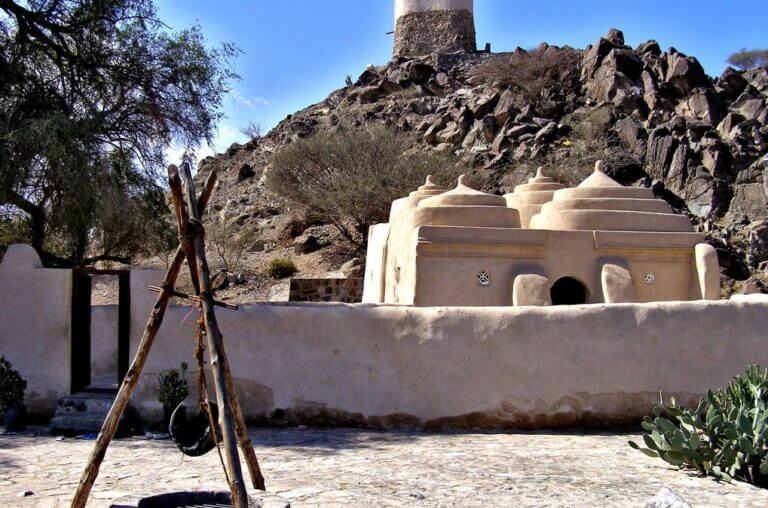 Al Bidya: La mezquita más antigua de EAU