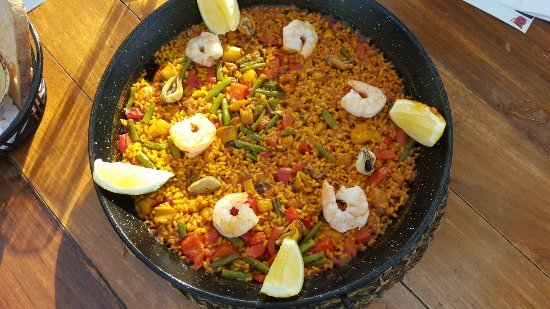 paella valenciana sevilles dubai