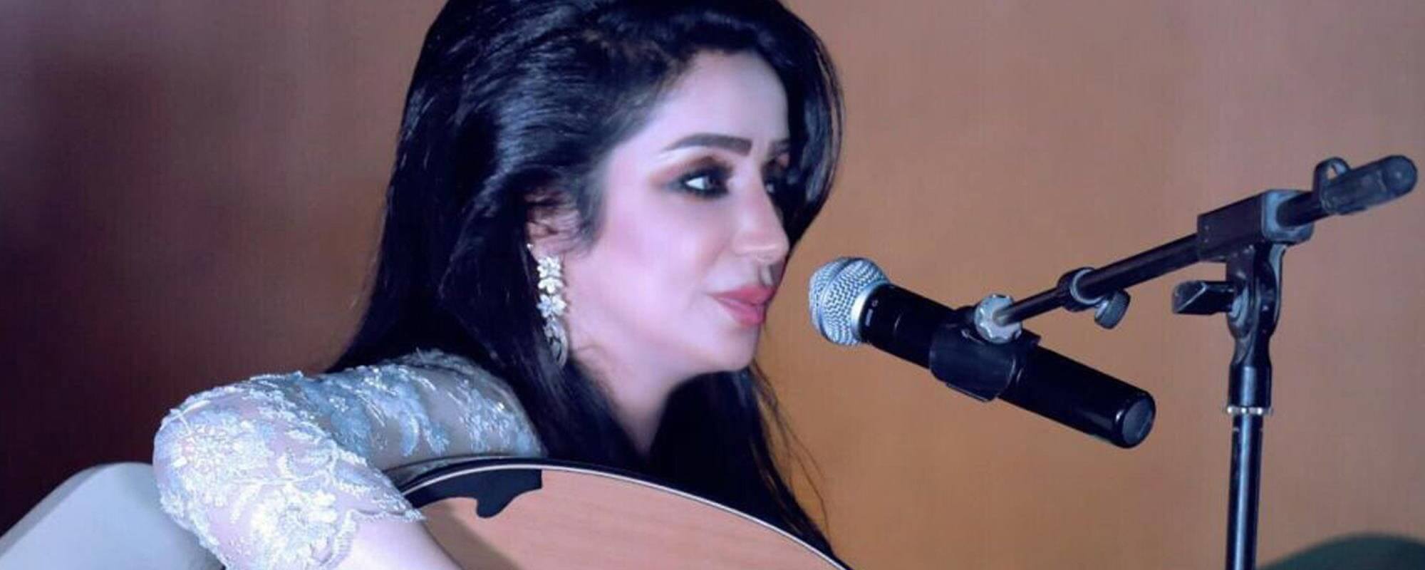 cantante Fátima Zahrat AlAin en expo dubai