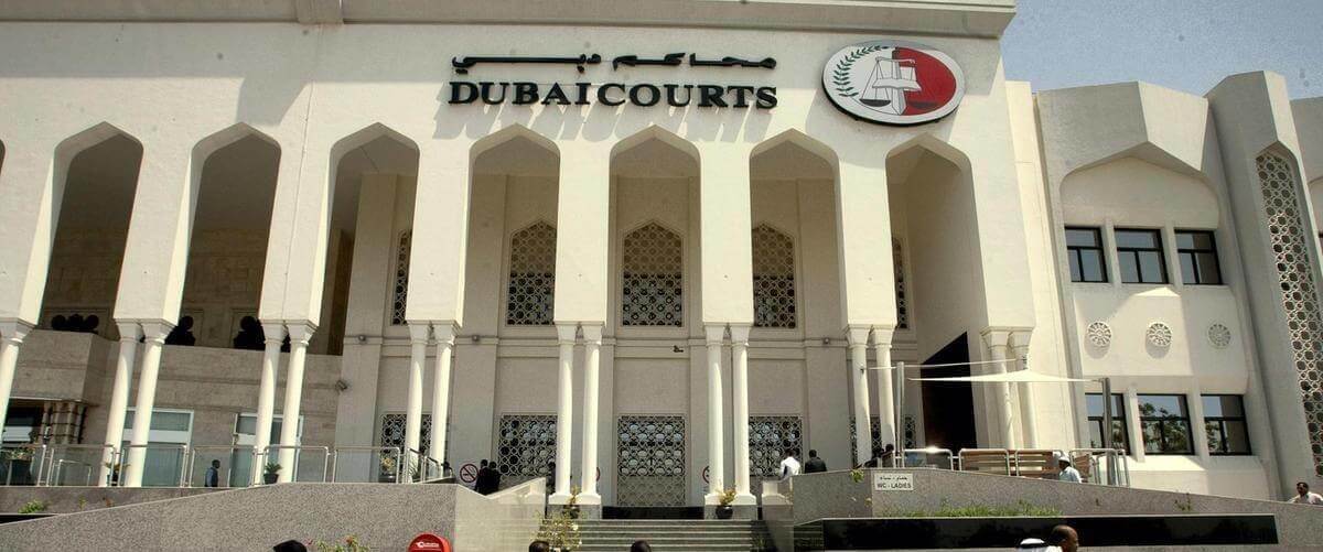 caso legal deudas bancarias EAU