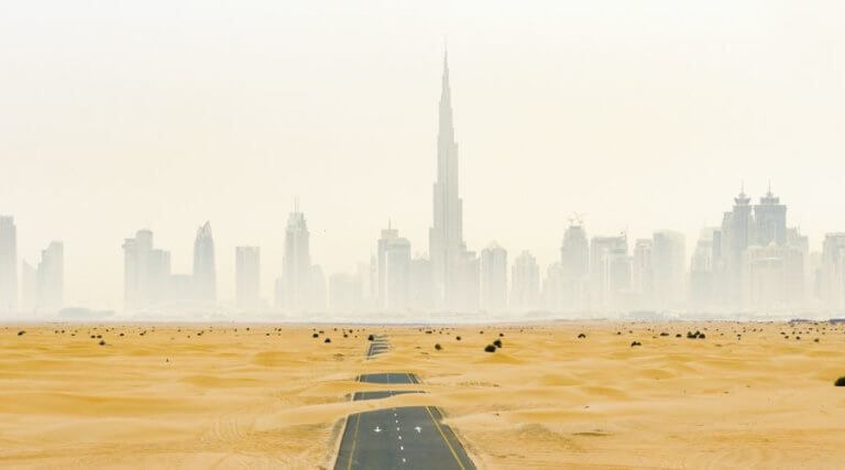 Viajar a Catar: Dubai – Doha, 7 horas en coche