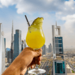 Dubai elimina el impuesto del 30% sobre el alcohol y la tasa para obtener la licencia